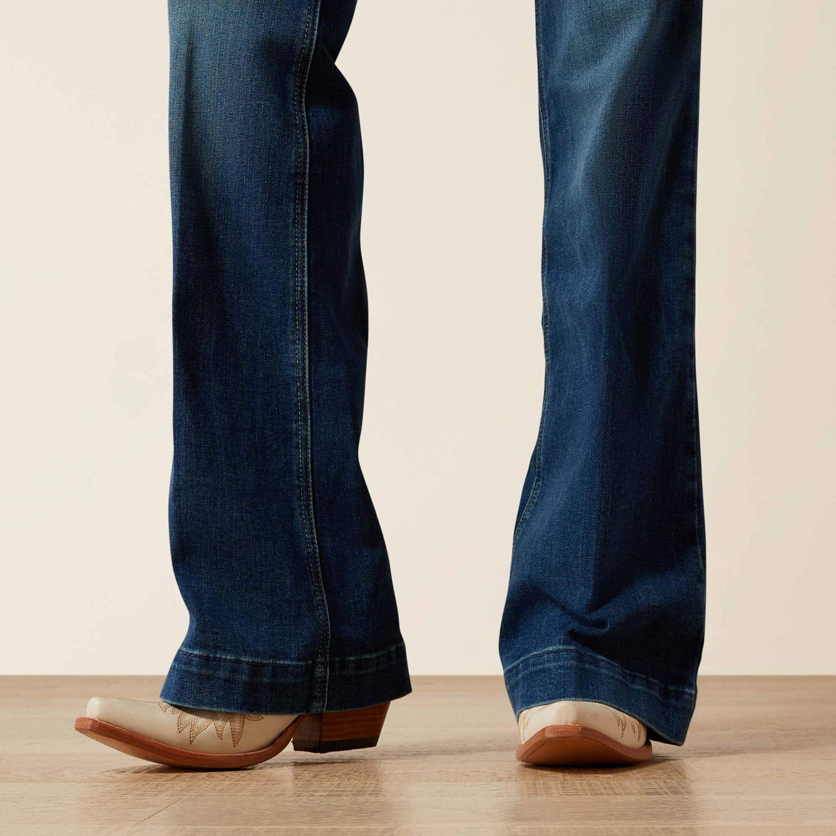 Ariat Perfect Rise Leslie Slim Trouser Jeans