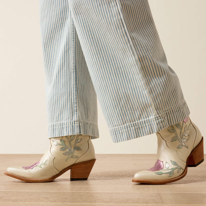 Ariat Ultra High Rise Jazmine Wide Leg Jeans